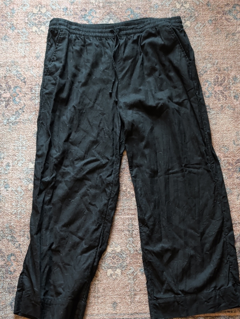 Time and Tru Wide-Leg Black Drawstring Pants